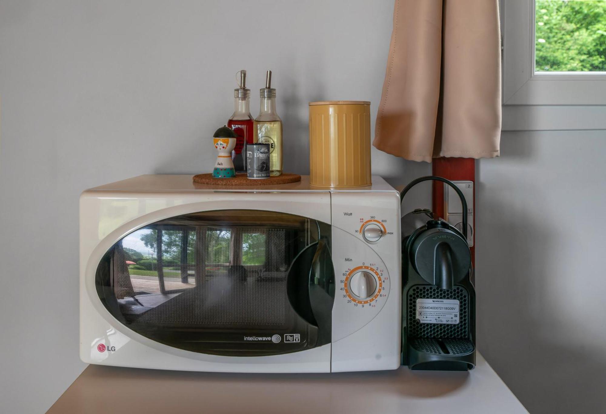 Camping Le Mont Libre - Cottage & Espace Nature - 加纳 外观 照片