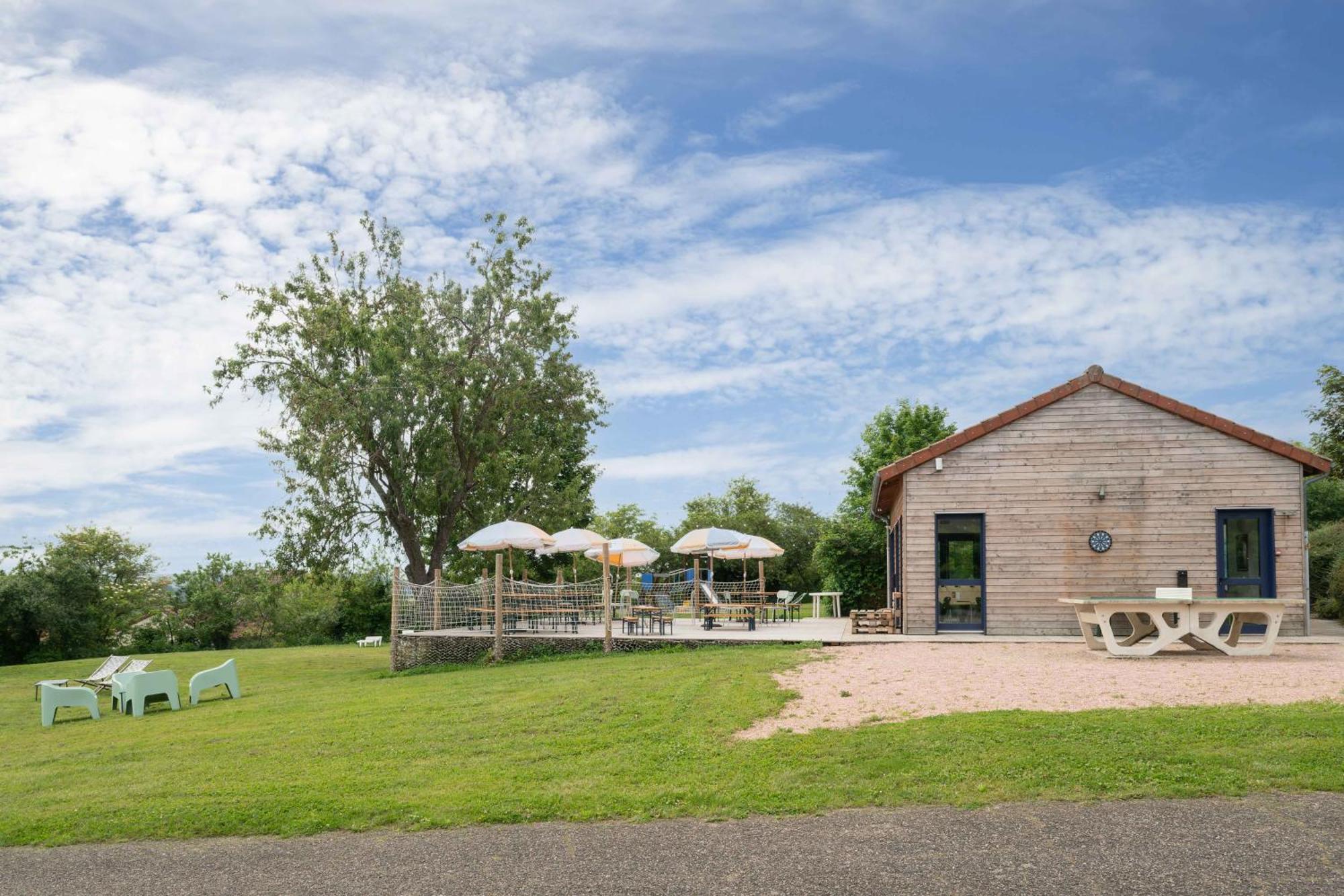 Camping Le Mont Libre - Cottage & Espace Nature - 加纳 外观 照片