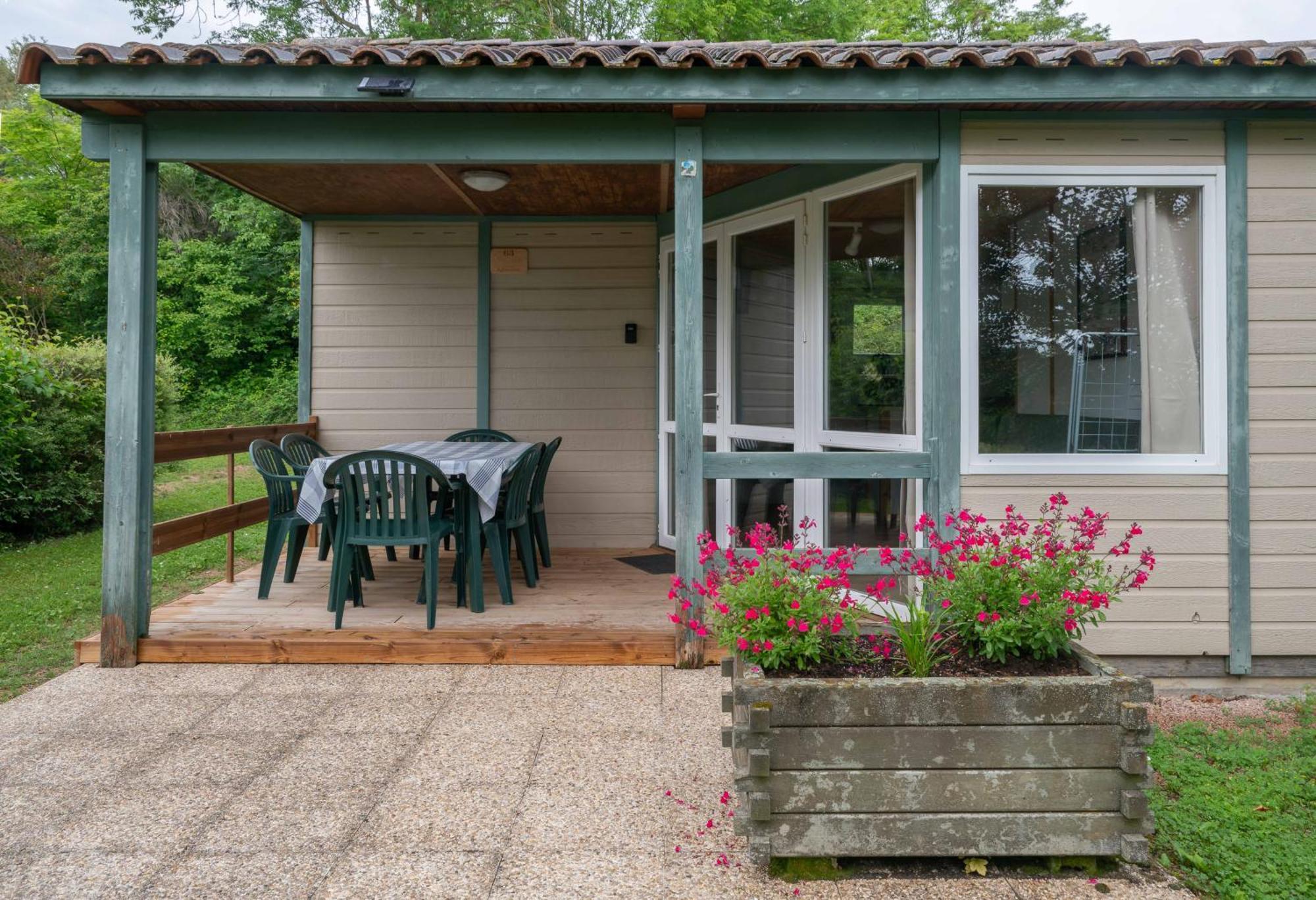Camping Le Mont Libre - Cottage & Espace Nature - 加纳 外观 照片